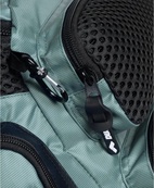 Рюкзак Arena ONE GO BACKPACK 45L зелений 50 х 40 х 25 см (010231-300). Зображення №10 Рюкзак Arena ONE GO BACKPACK 45L зелений 50 х 40 х 25 см (010231-300). Зображення №10