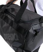 Сумка Arena ALL SET DUFFLE 25L чорний 40 х 25 х 25 см (010236-100). Зображення №2 Сумка Arena ALL SET DUFFLE 25L чорний 40 х 25 х 25 см (010236-100). Зображення №2