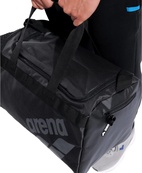 Сумка Arena ALL SET DUFFLE 40L чорний 50 х 28 х 28 см (010237-100). Зображення №10 Сумка Arena ALL SET DUFFLE 40L чорний 50 х 28 х 28 см (010237-100). Зображення №10