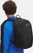 Рюкзак Under Armour Hustle Lite Backpack 26,5L чорний 31 х 47 х 17 см (6000399-001). Зображення №5 Рюкзак Under Armour Hustle Lite Backpack 26,5L чорний 31 х 47 х 17 см (6000399-001). Зображення №5