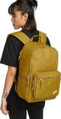 Рюкзак Nike NK HERITAGE EUGENE BKPK 23L гірчичний Уні 43 x 30 x 15 см (DB3300-716). Зображення №3 Рюкзак Nike NK HERITAGE EUGENE BKPK 23L гірчичний Уні 43 x 30 x 15 см (DB3300-716). Зображення №3
