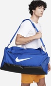 Сумка Nike NK BRSLA M DUFF - 9.5 60L синій, чорний Уні 64 х 30 х 30 см (DH7710-481). Зображення №5 Сумка Nike NK BRSLA M DUFF - 9.5 60L синій, чорний Уні 64 х 30 х 30 см (DH7710-481). Зображення №5