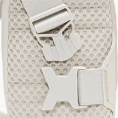 Сумка через плече Nike NK NSW ESSENTIALS CROSSBODY бежевий Уні 20.5 x 12.5 x 5 см (DJ9794-072). Зображення №6 Сумка через плече Nike NK NSW ESSENTIALS CROSSBODY бежевий Уні 20.5 x 12.5 x 5 см (DJ9794-072). Зображення №6