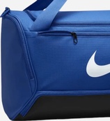 Сумка Nike NK BRSLA M DUFF - 9.5 60L синій, чорний Уні 64 х 30 х 30 см (DH7710-481). Зображення №11 Сумка Nike NK BRSLA M DUFF - 9.5 60L синій, чорний Уні 64 х 30 х 30 см (DH7710-481). Зображення №11