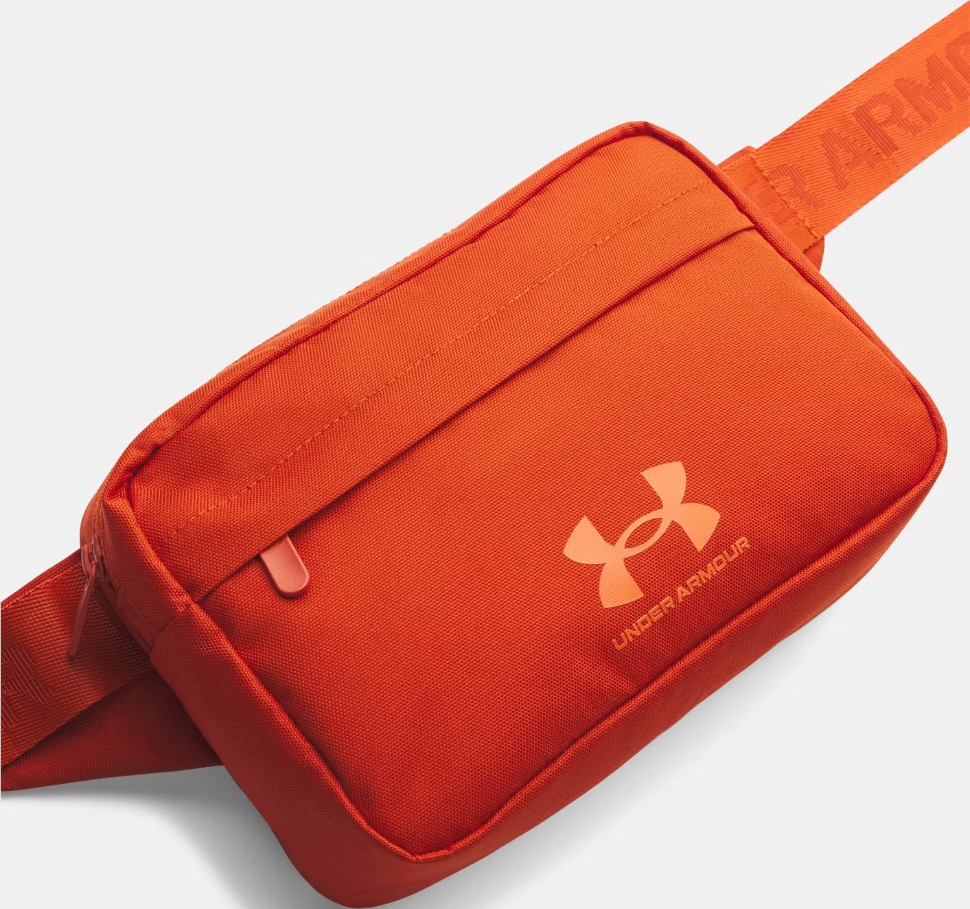 Сумка на пояс Under Armour Essential Lite WB Xbody 2L оранжевый 15,3 x 24 x 10,5 см (1381914-842) Сумка на пояс Under Armour Essential Lite WB Xbody 2L оранжевый 15,3 x 24 x 10,5 см (1381914-842)