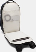 Рюкзак Under Armour No Weigh Backpack 28L синій 50 х 30 х 17 см (6005747-418). Зображення №3 Рюкзак Under Armour No Weigh Backpack 28L синій 50 х 30 х 17 см (6005747-418). Зображення №3