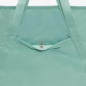 Сумка Nike NK GYM TOTE 28L мятный 41 x 33 x 13 см (DR7217-017). Изображение №6 Сумка Nike NK GYM TOTE 28L мятный 41 x 33 x 13 см (DR7217-017). Изображение №6