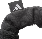 Гумки для волосся Adidas Hair Scrunchies 2pk чорний, білий Жін One Size. Зображення №3 Гумки для волосся Adidas Hair Scrunchies 2pk чорний, білий Жін One Size. Зображення №3