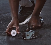 Гантель регулируемая Adidas Adjustable Chrome Dumbbell серебристый 1-5 кг. Изображение №7 Гантель регулируемая Adidas Adjustable Chrome Dumbbell серебристый 1-5 кг. Изображение №7