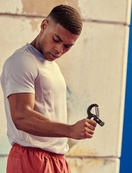 Эспандер для ладони Adidas Adjustable Grip Trainer черный One Size. Изображение №7 Эспандер для ладони Adidas Adjustable Grip Trainer черный One Size. Изображение №7