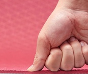Коврик для йоги Adidas Yoga Mat бордовый 183 х 61 х 0,6 см. Изображение №8 Коврик для йоги Adidas Yoga Mat бордовый 183 х 61 х 0,6 см. Изображение №8