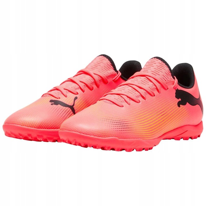 Сороконіжки Puma Future 7 Play TT 107726_03, розмір 42 (27 см) Сороконіжки Puma Future 7 Play TT 107726_03, розмір 42 (27 см)