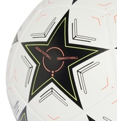 Футбольний м'яч adidas UCL Training IX4062 №5. Зображення №4 Футбольний м'яч adidas UCL Training IX4062 №5. Зображення №4