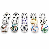 Набір міні-м'ячів adidas FIFA World Cup Historical Mini Ball Set JN2093. Зображення №4 Набір міні-м'ячів adidas FIFA World Cup Historical Mini Ball Set JN2093. Зображення №4