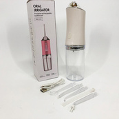 Ирригатор для чистки зубов и полости рта Oral Irrigator с аккумулятором и сменными насадками White. Изображение №9 Ирригатор для чистки зубов и полости рта Oral Irrigator с аккумулятором и сменными насадками White. Изображение №9
