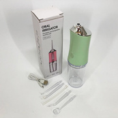 Ирригатор для чистки зубов и полости рта Oral Irrigator с аккумулятором и сменными насадками Green. Изображение №18 Ирригатор для чистки зубов и полости рта Oral Irrigator с аккумулятором и сменными насадками Green. Изображение №18