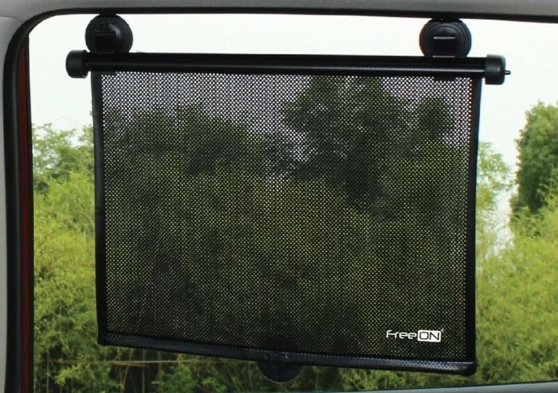 Шторка солнцезащитная в автомобиль FreeON 41×50 см, black Шторка солнцезащитная в автомобиль FreeON 41×50 см, black