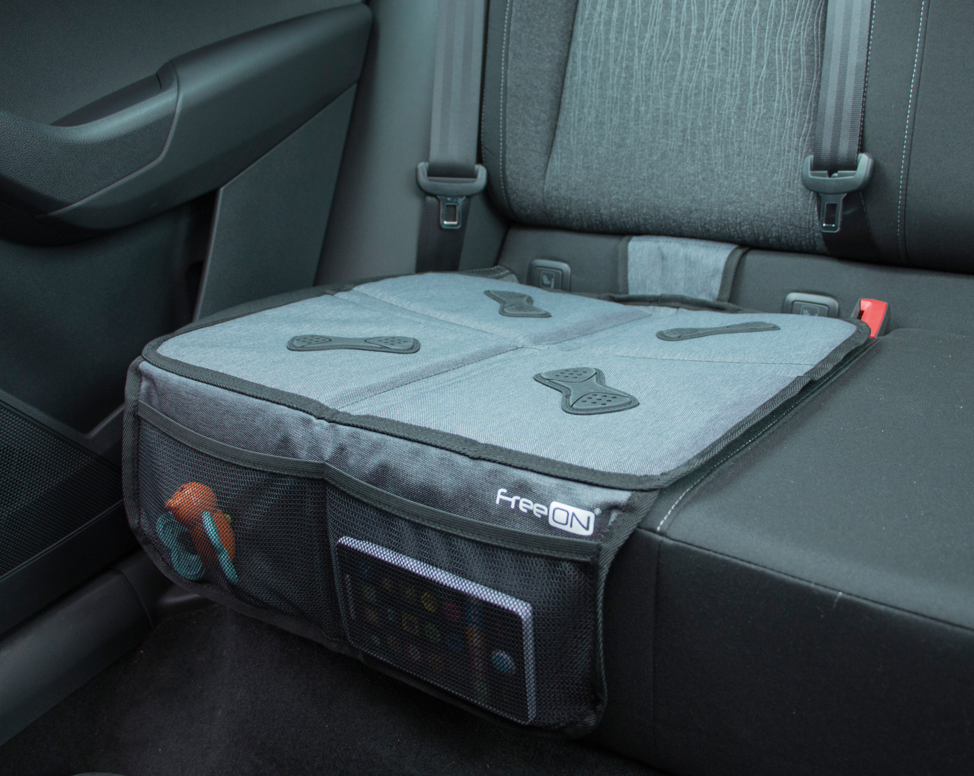 Подкладка под автокресло FreeON, grey Подкладка под автокресло FreeON, grey